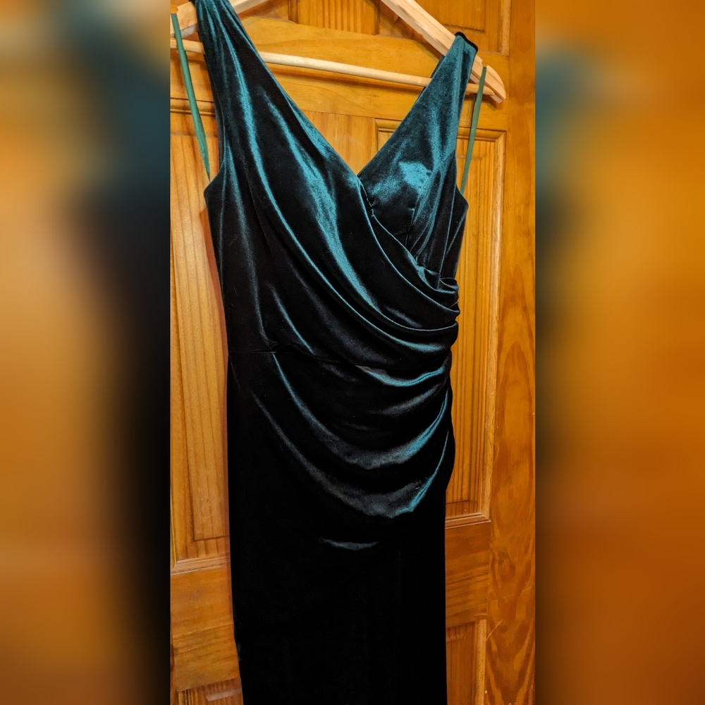 Emerald Green Velvet Bridesmaid Dress